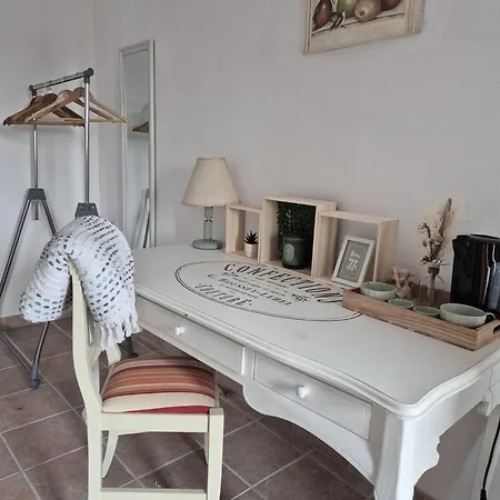 Alojamento de Acomodação e Pequeno-almoço Cascina Tesoriera Santhià